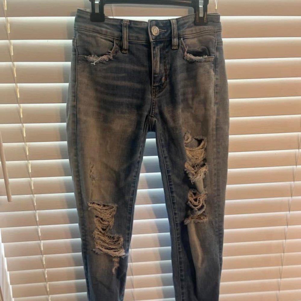 Distressed Express Jeans
